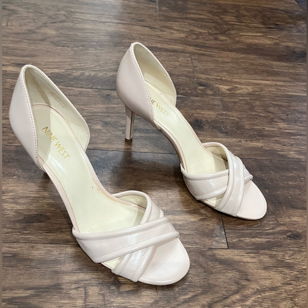 Nine West Blush D’orsay Heels‎ Sz. 9